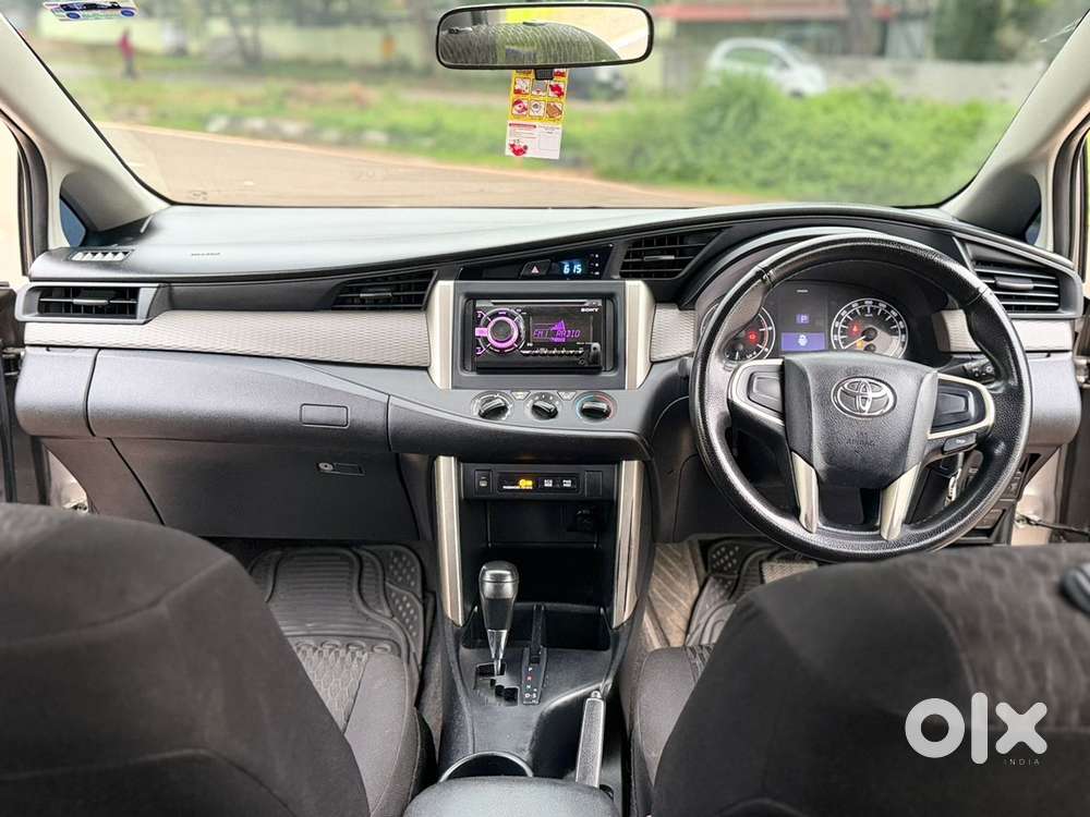 Toyota Innova Crysta 2016