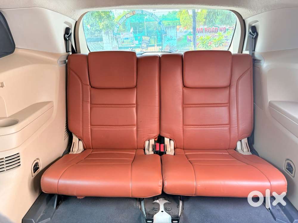 Ford Endeavour 2.2 Trend At 4x2, 2016, Diesel