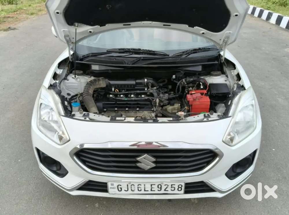 Maruti Suzuki Dzire 1.2 Vxi Amt, 2018, Petrol