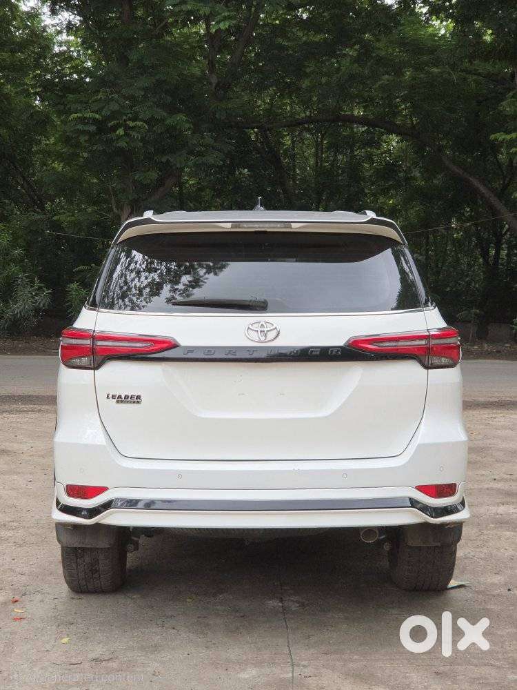 Toyota Fortuner Leader Edition (at), 2024, Diesel