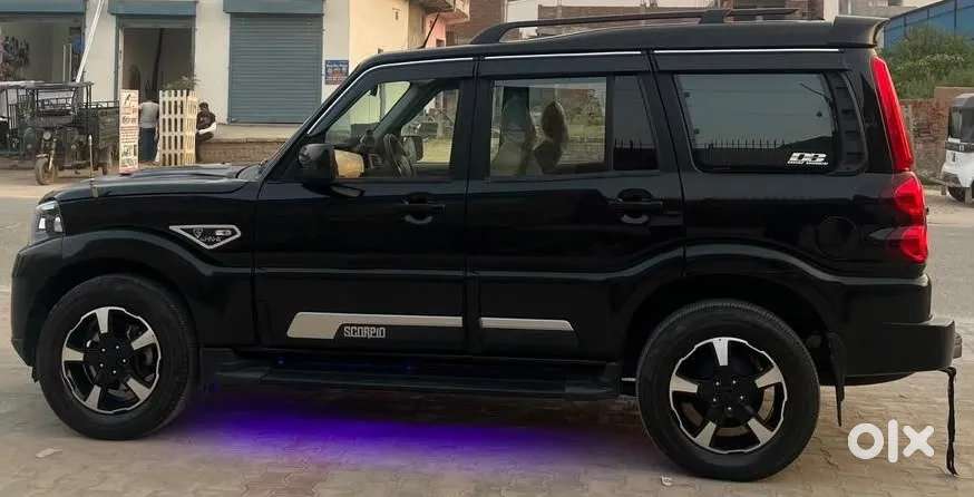 Mahindra Scorpio Classic, 2025, Diesel