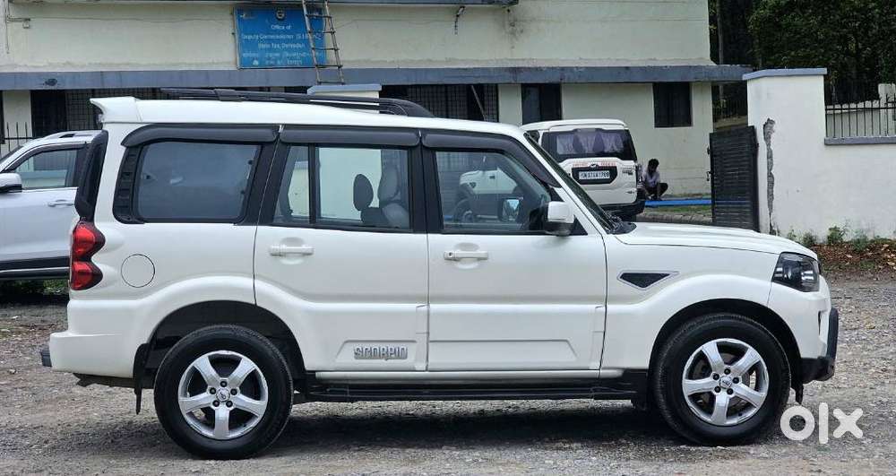 Mahindra Scorpio S11 Mt 7s, 2021, Diesel