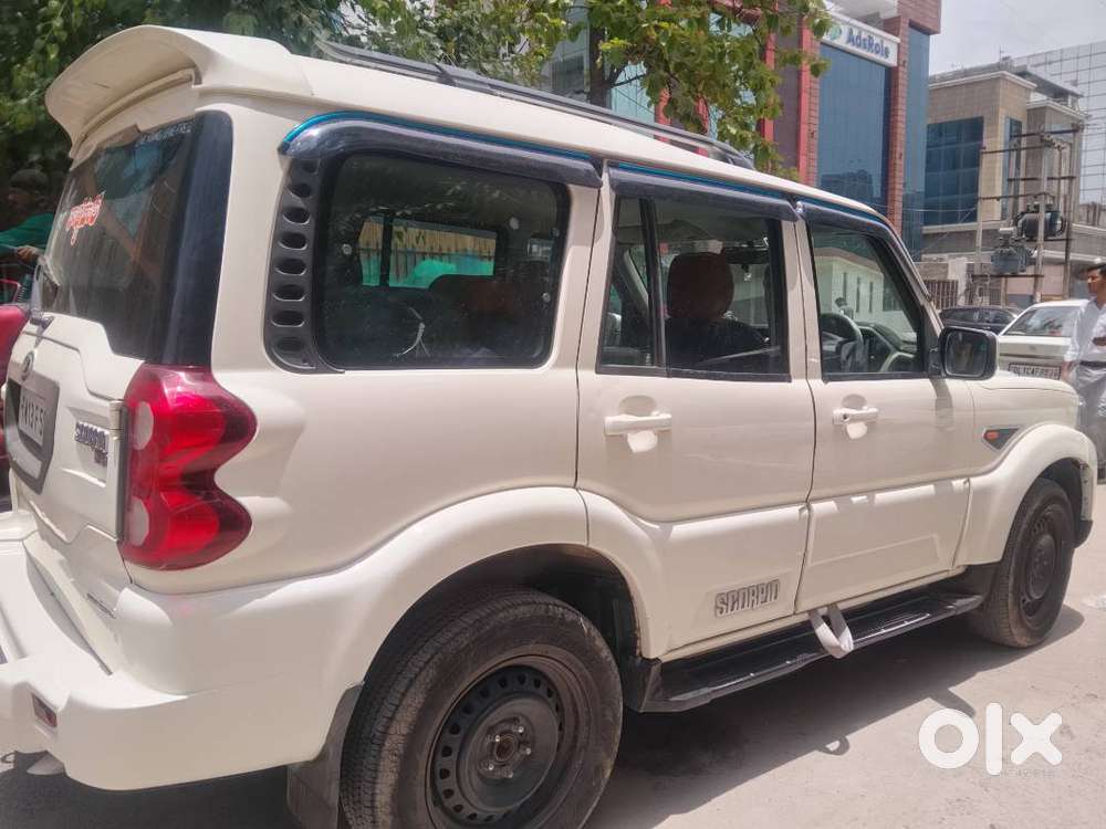 Mahindra Scorpio Classic 2016 Diesel 250000 Km Driven
