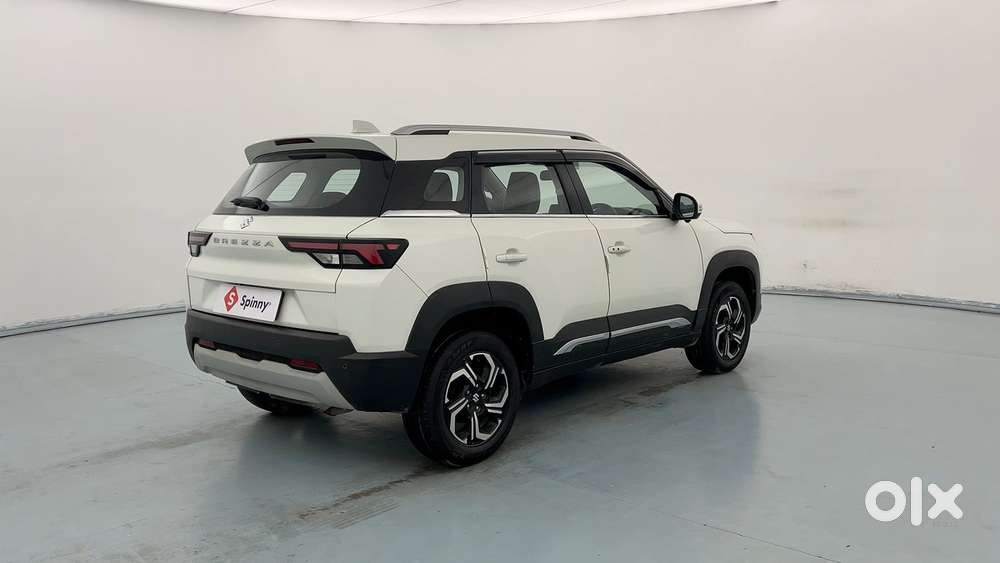 Maruti Suzuki Vitara Brezza 1.5 Zxi, 2023, Petrol