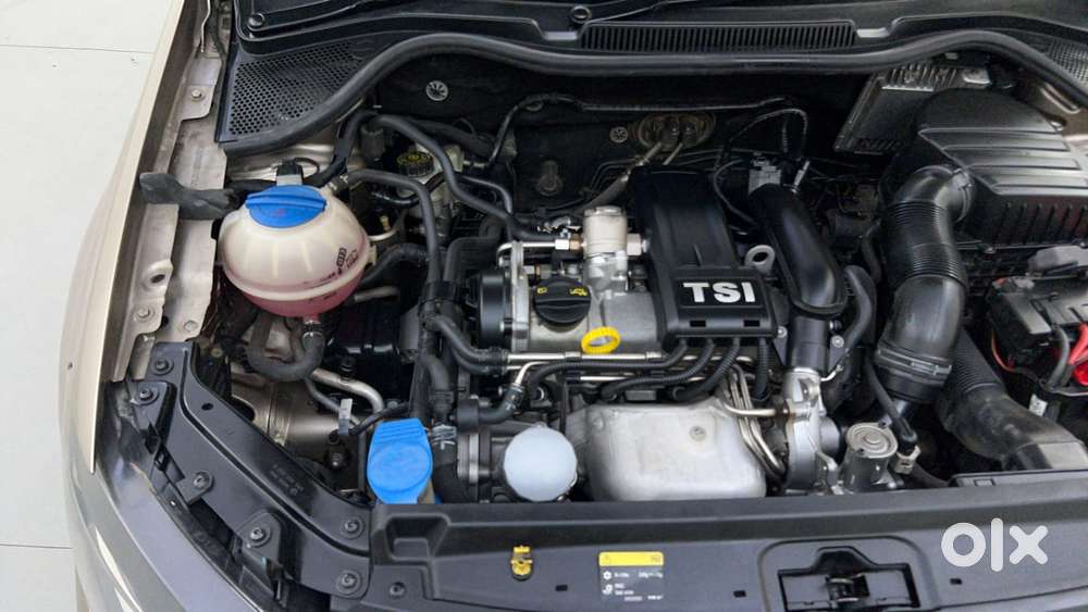 Volkswagen Vento 1.2 Tsi Highline At, 2016, Petrol