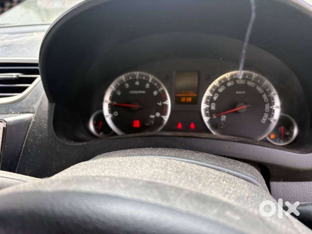 Maruti Suzuki Swift Vxi, 2013, Petrol