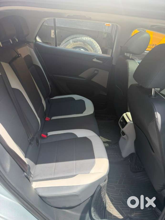 Volkswagen Taigun 1.0 Tsi Topline At, 2022, Petrol