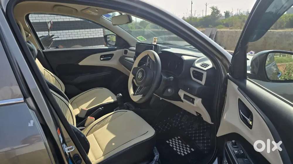 Maruti Suzuki Dzire 2025 Cng & Hybrids 11000 Km Driven