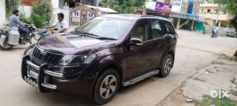 Xuv500 (w4) 2016 Model Full Insurance Available 1,30,000kms Driven