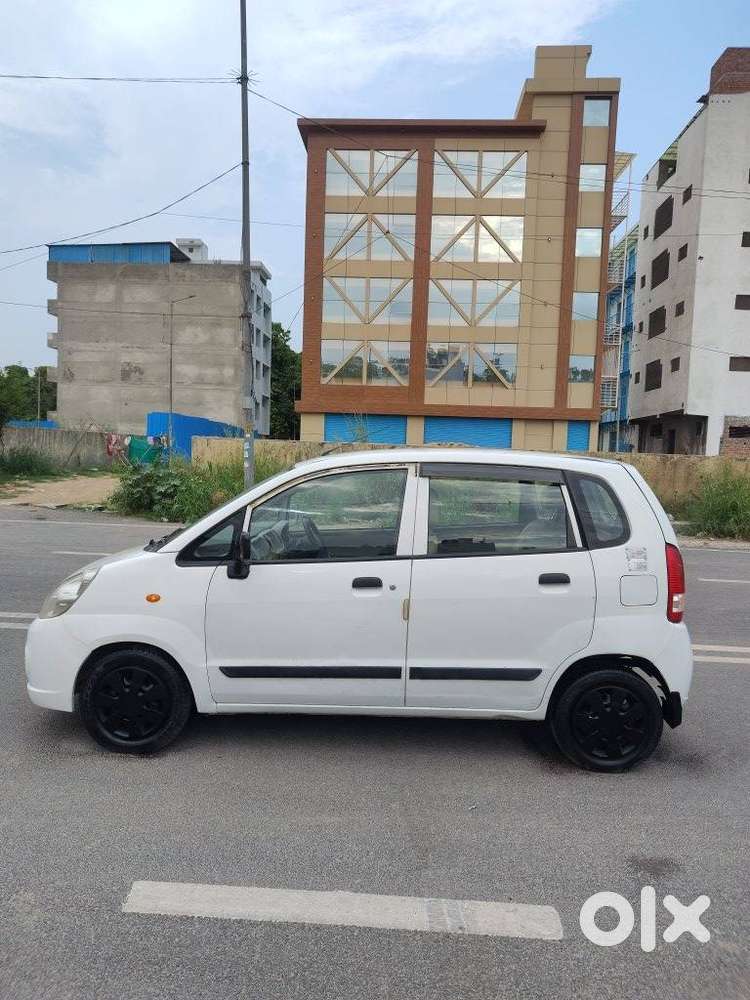 Maruti Suzuki Zen Estilo Lxi Green (cng), 2012, Cng & Hybrids