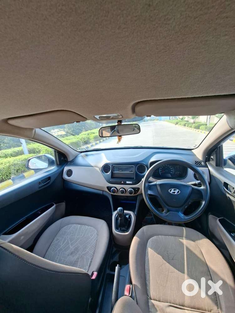 Hyundai Xcent 1.2l Kappa Dual Vtvt 5-speed Manual Base, 2014, Petrol