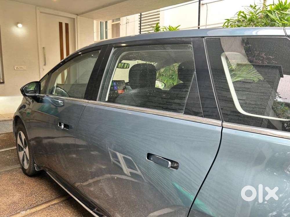 Mg Windsor Ev 2025 Electric Great Condition