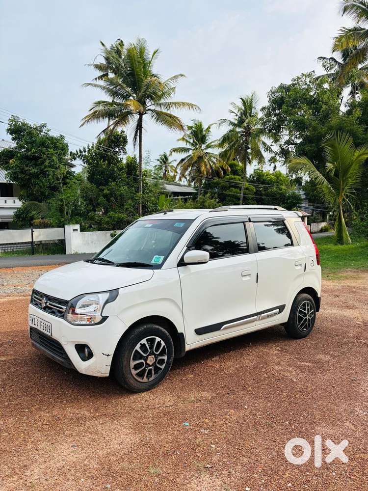 Maruti Suzuki Swift 1.3 Zxi, 2021, Petrol