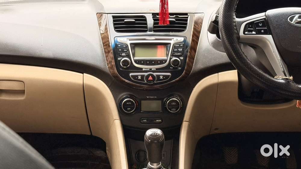 Hyundai Verna Diesel Manual 2012