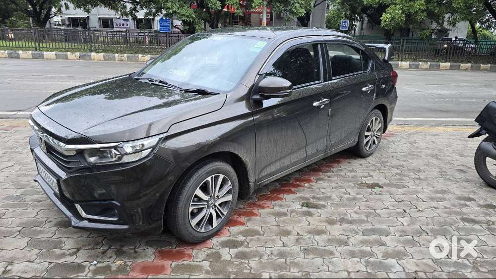 Honda Amaze 22,000 Km