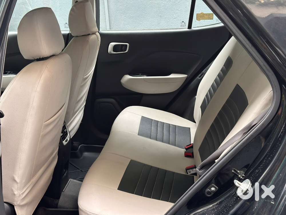 Hyundai Venue Petrol 2023