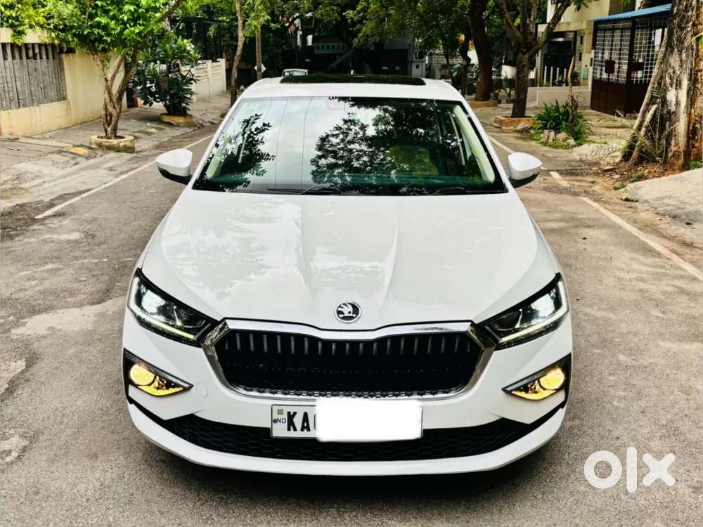 Skoda Slavia Ambition 1.0l Tsi Mt, 2022, Petrol