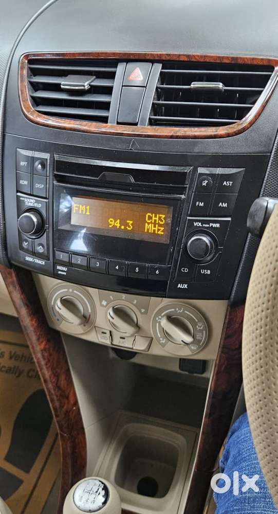 Maruti Suzuki Swift Dzire 1.2 Vxi, 2015, Petrol