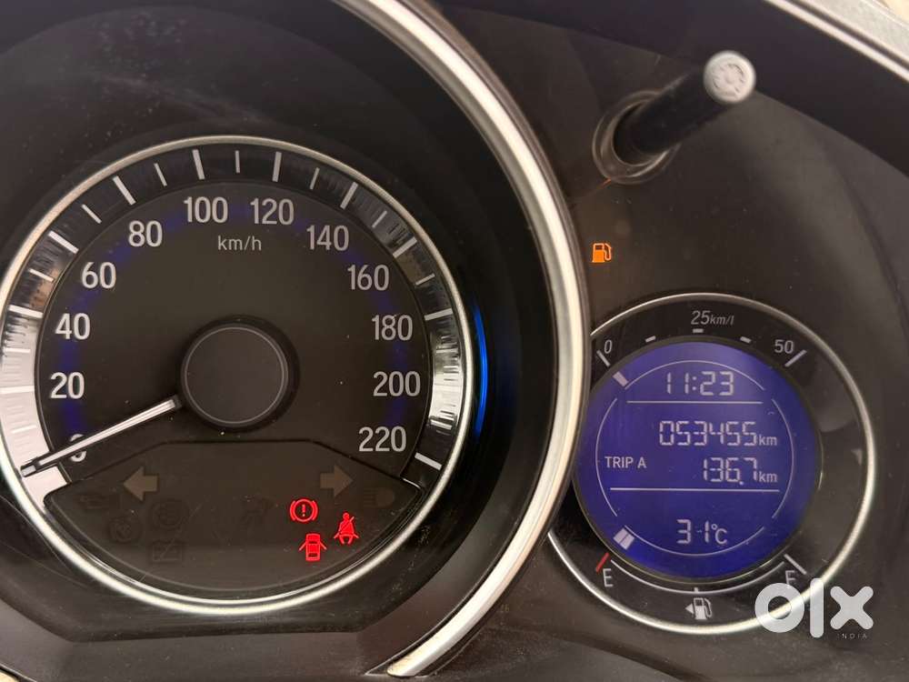 Honda Jazz V Cvt, 2017, Petrol