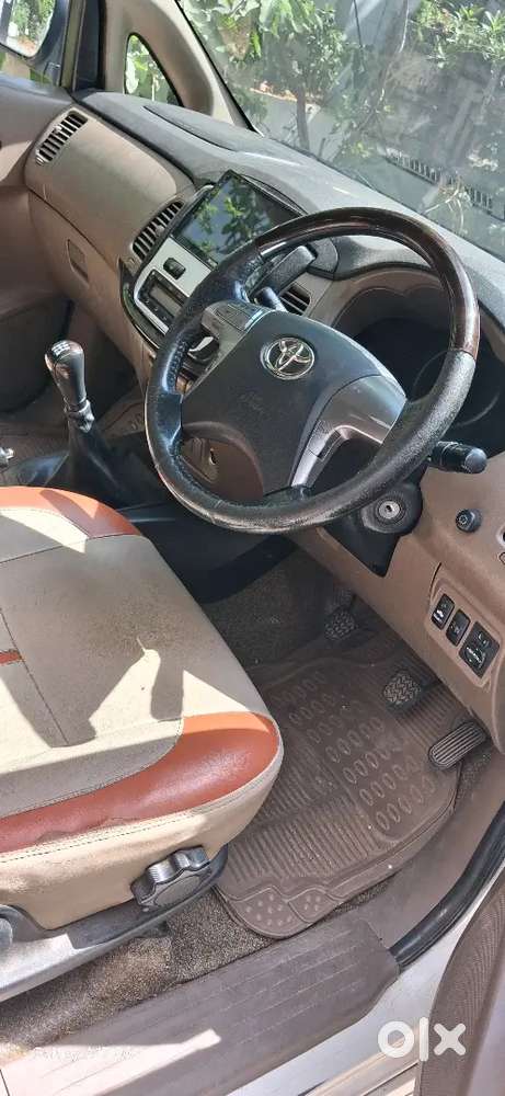Toyota Innova 2.5 Z 2015 Is Nice Condition