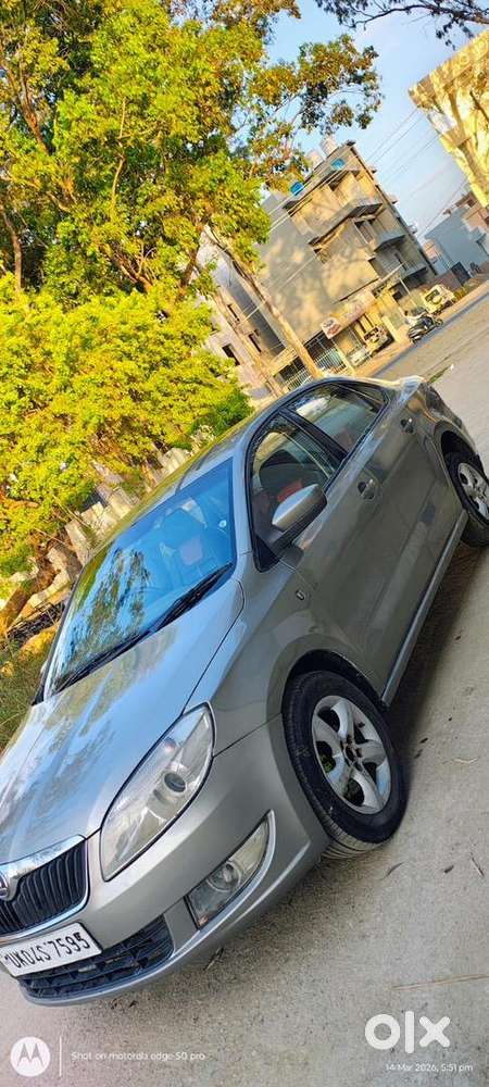 Skoda Rapid Car 2015