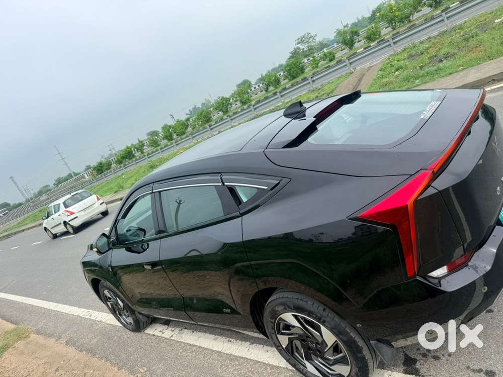 Mahindra Xev 9e Pack Three 2025