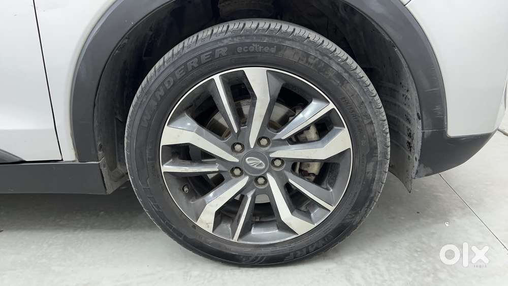 Mahindra Xuv300 W8 Option, 2021, Petrol
