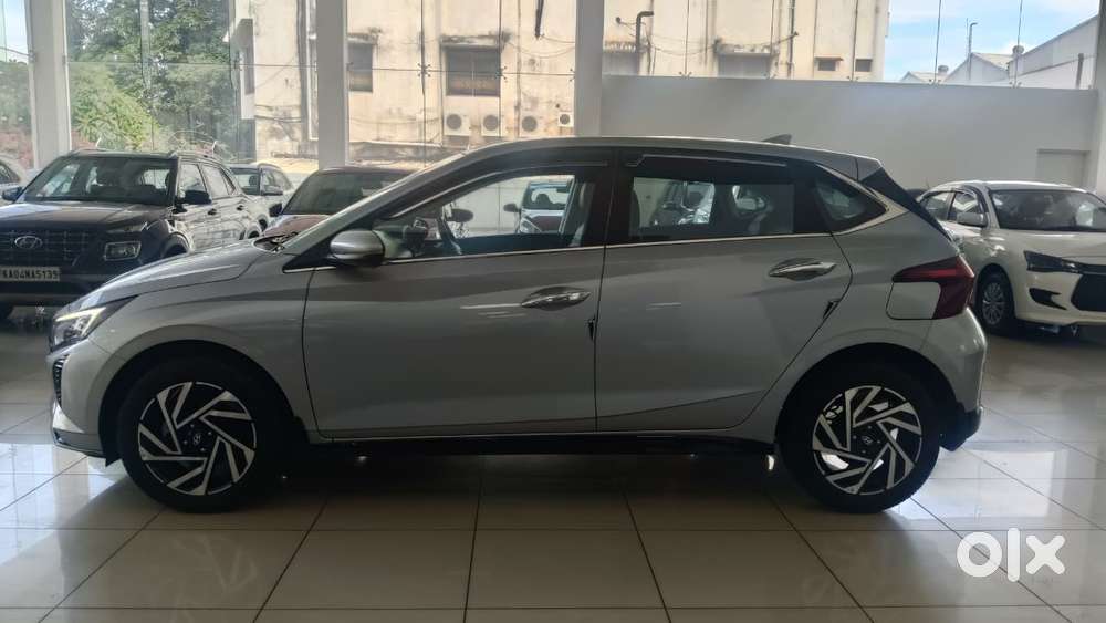 Hyundai New I20 1.2 Asta Mt, 2024, Petrol