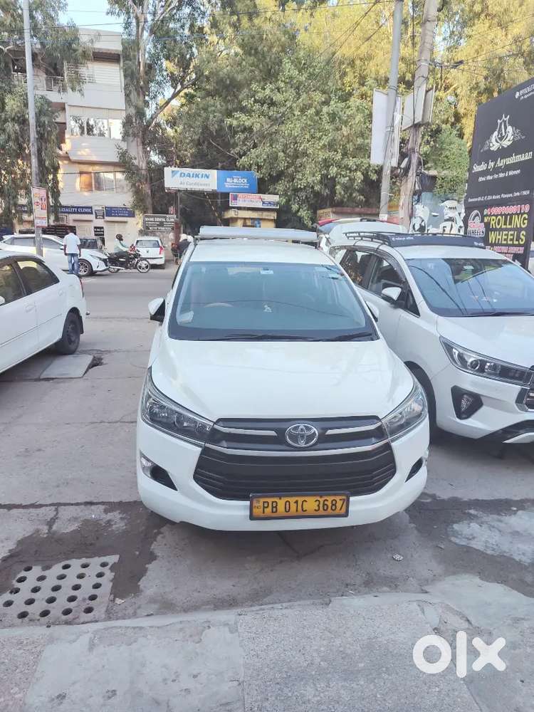 Toyota Innova Crysta 2019