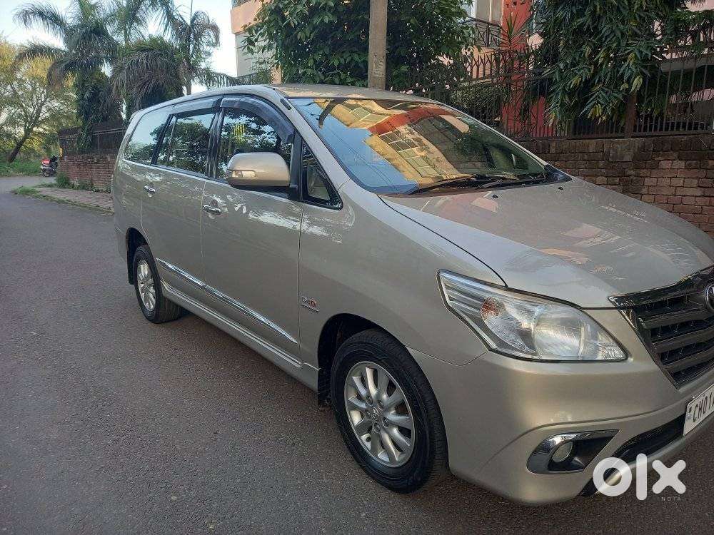 Toyota Innova 2.5 Z Diesel 7 Seater, 2014, Diesel
