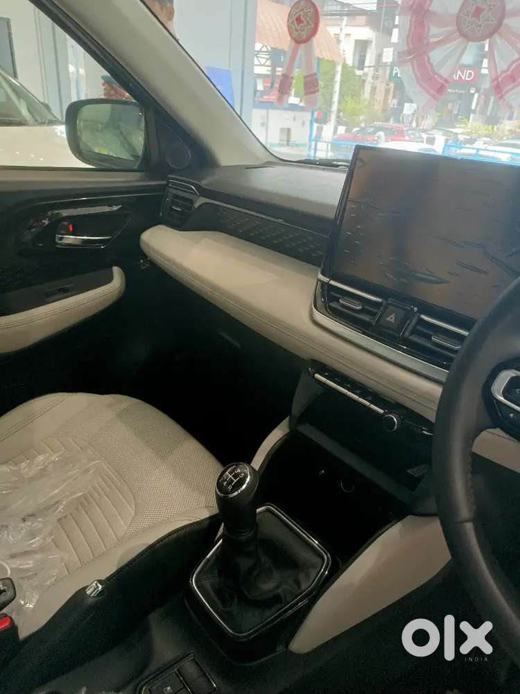 Pallavi Motors Maruti Suzuki Showroom