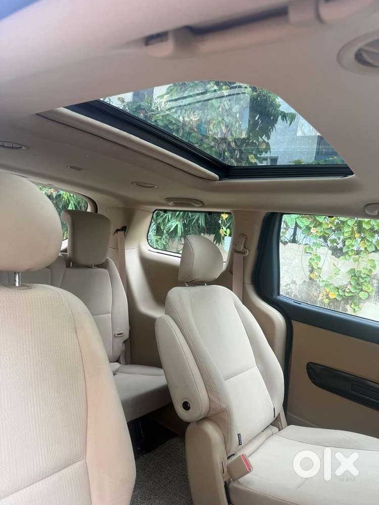 Kia Carnival Prestige, 2021, Diesel