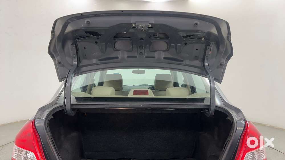 Maruti Suzuki Swift Dzire 1.3 Vxi, 2012, Petrol