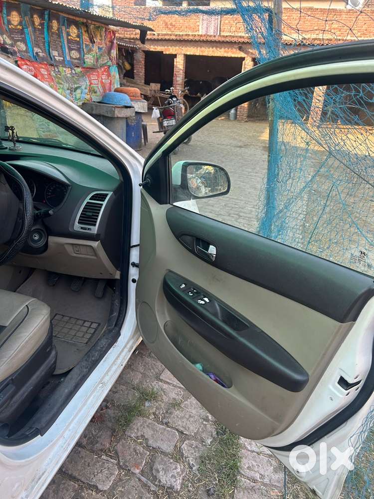 Hyundai Car Automatic 2010