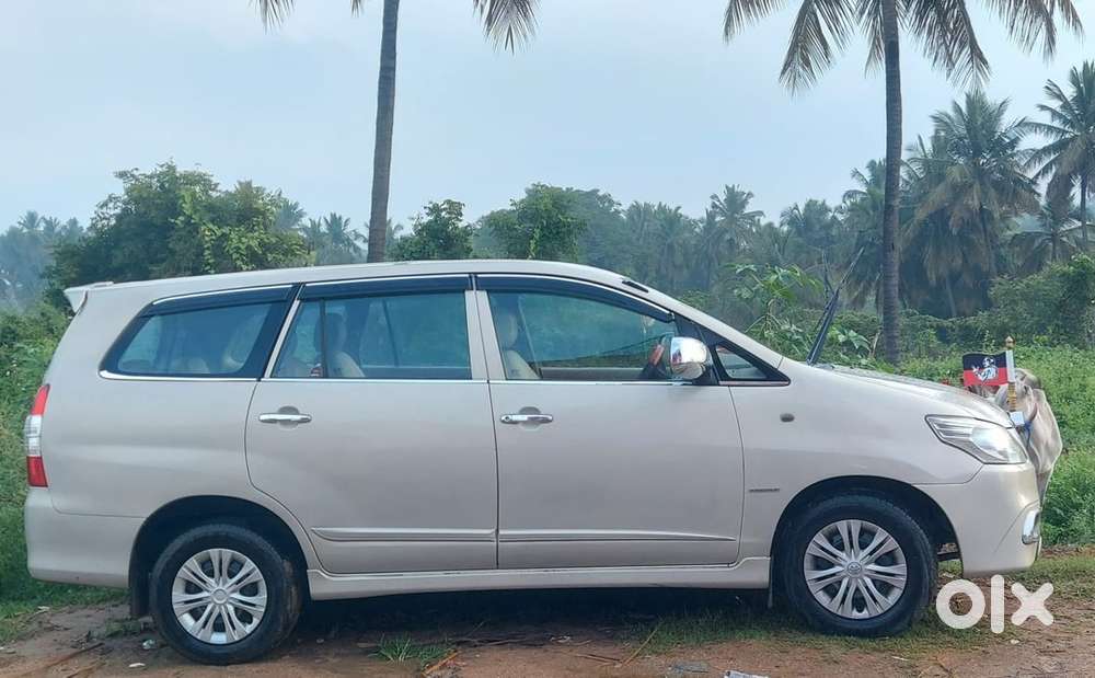 Toyota Innova Diesel 2013