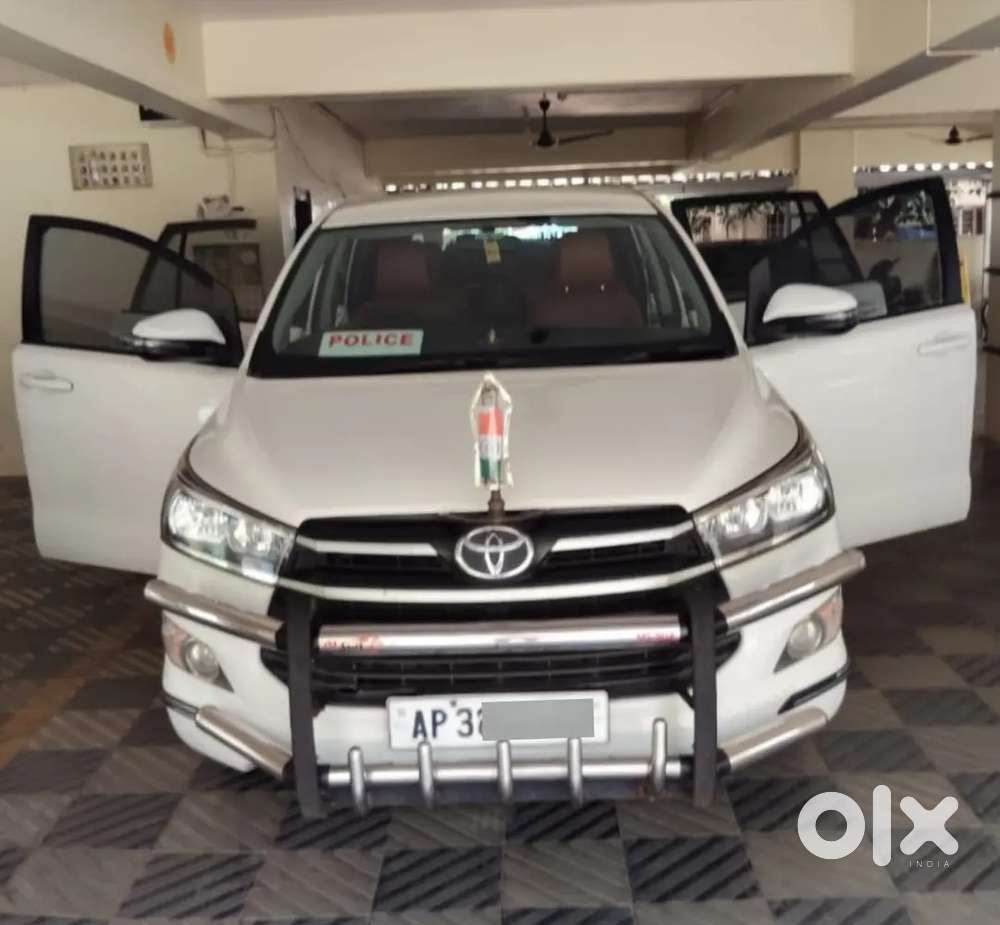 Toyota Innova Crysta 2019 Diesel 235000 Km Driven Quarter Tax Vehicle