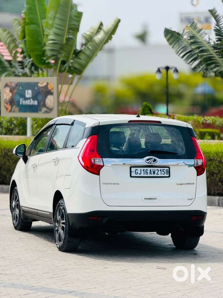 Mahindra Marazzo, 2023, Diesel