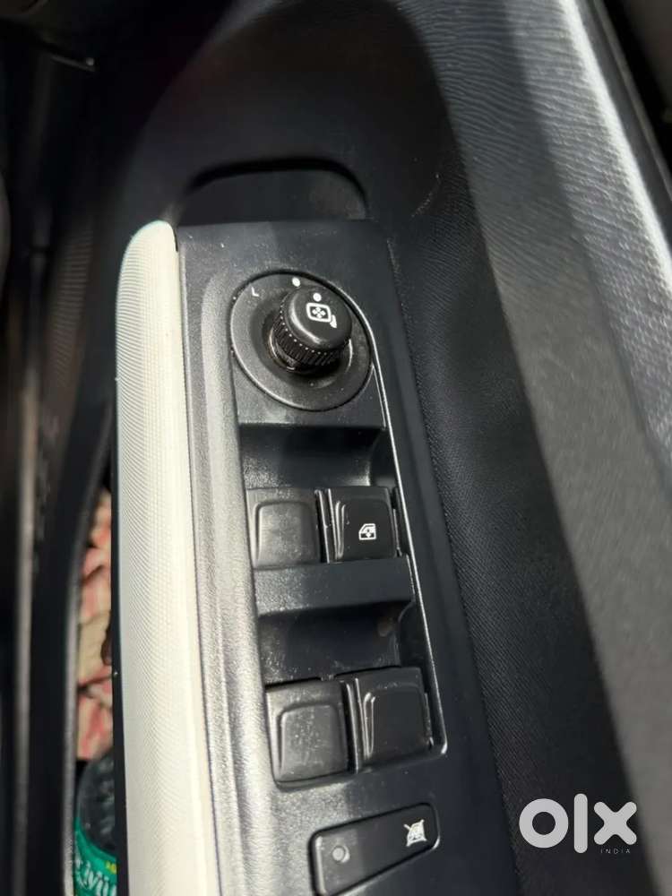 Tata Punch Pure, 2025, Petrol