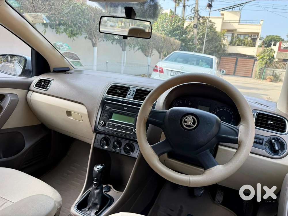 Skoda Rapid 1.5 Tdi Manual Active Ambition Style, 2013, Petrol