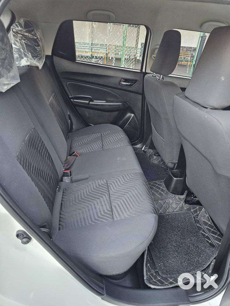Maruti Suzuki Swift Amt Zxi Plus, 2022, Petrol