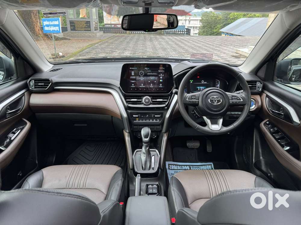 Toyota Urban Cruiser Hyryder 1.5 V Hybrid, 2025, Petrol