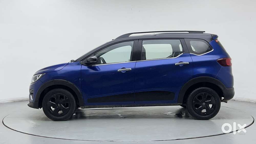 Renault Triber Rxz, 2022, Petrol
