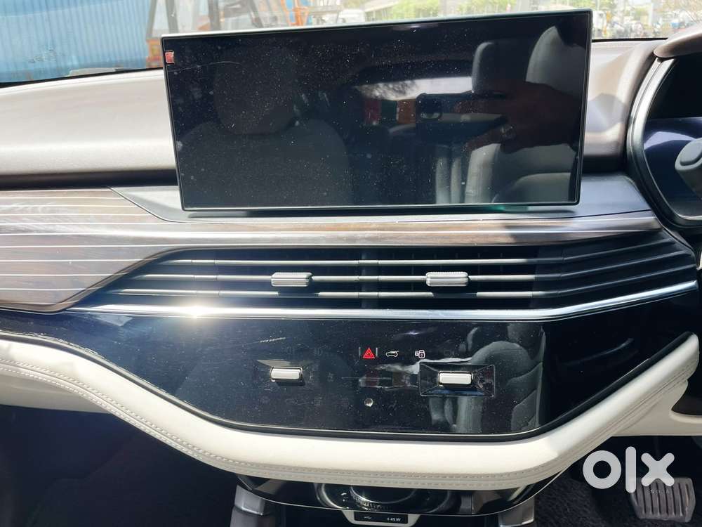 Tata Safari Accomplished X Plus 7 Str Stealth Edition At, 2025, Dies..