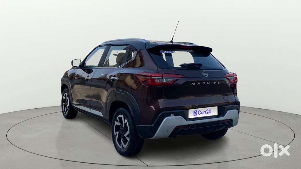 Nissan Magnite 1.0 Xv Premium, 2021, Petrol