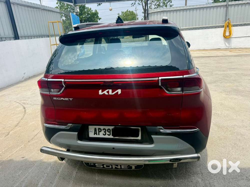 Kia Sonet Petrol 2021