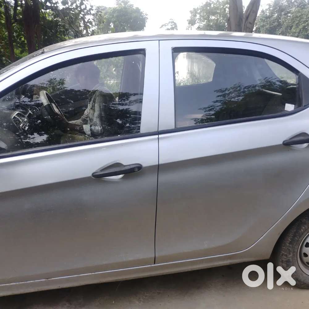 Tata Tiago Revotron 2018