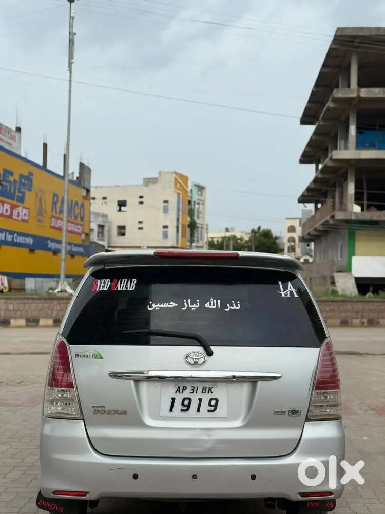 Toyota Innova 2.5 Vx 2010