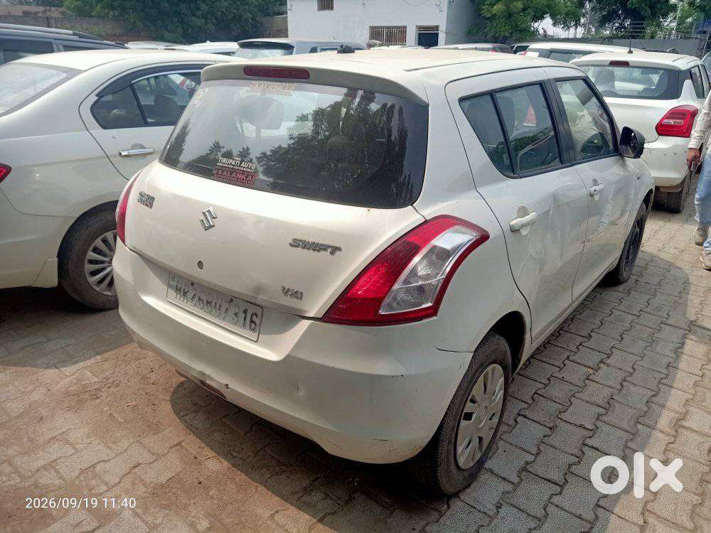 Maruti Suzuki Swift Vxi Deca, 2012, Petrol