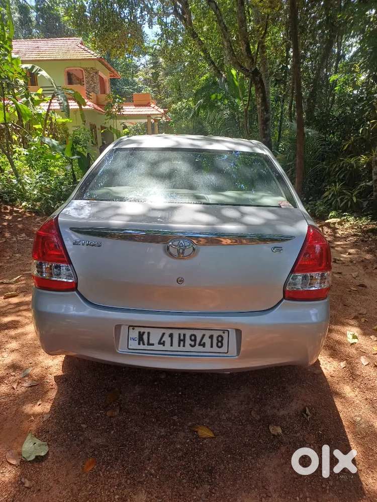 Toyota Etios 2014 Petrol 32000 Km Driven