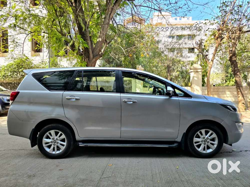 Toyota Innova Crysta 2019